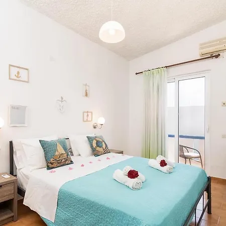 Gennadi Sun Apartments 300M From The Beach Buitenkant foto