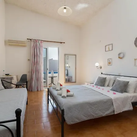 Gennadi Sun Apartments 300M From The Beach Buitenkant foto